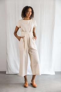 Jyoti Fair Works Damen vegan Jumpsuit Nirav Creme Karos
