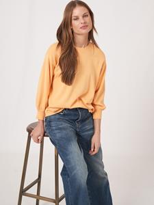 REPEAT cashmere Katoenmix trui en golvende zoom