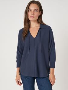 REPEAT cashmere Trui met polokraag en ronde zoom