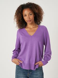 REPEAT cashmere Fijn gebreide V-hals trui met zijsplitten