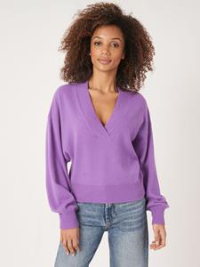 REPEAT cashmere Cashmere trui met diepe geribde V-hals