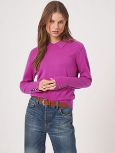 REPEAT cashmere Fijn gebreide cashmere trui met polokraag
