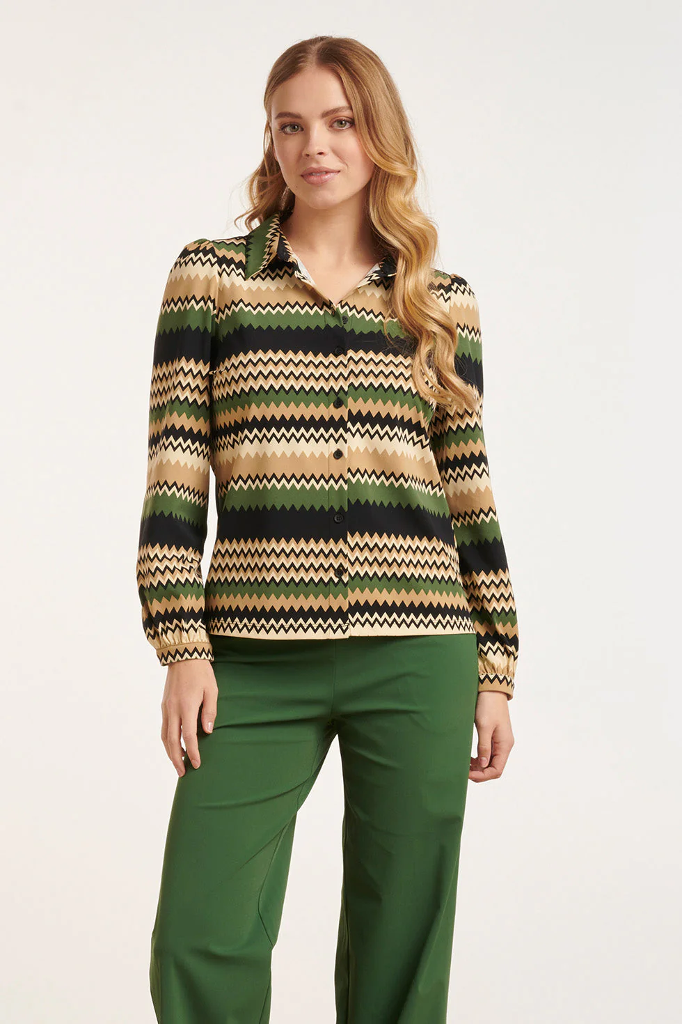Smashed Lemon 24718 zigzag geprinte blouse in travel kwaliteit