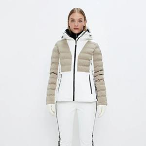 8848 Altitude Audrey w