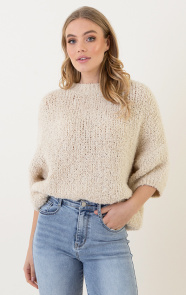 The Musthaves Oversized Boucle Trui Korte Mouw Light Beige