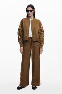 Desigual Broek met zijstreep M. C. Lacroix - BROWN