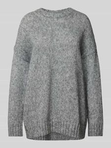 Weekend Max Mara Gebreide pullover met extra brede schouders, model 'ANTONY'