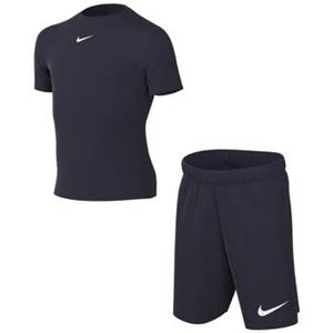 Nike T-shirt  -
