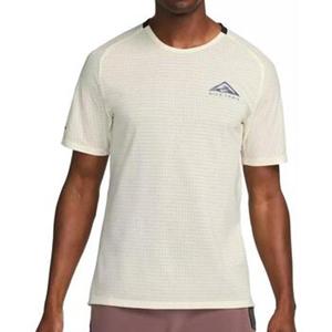 Nike T-shirt  -