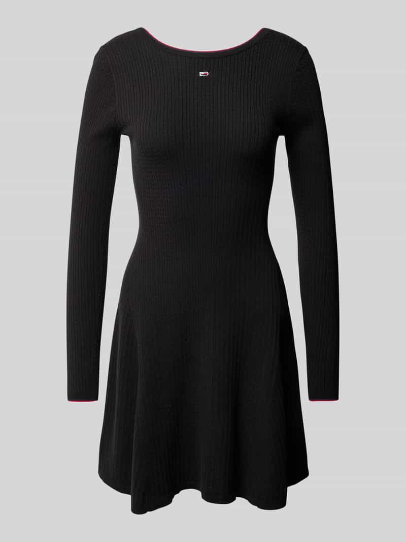 TOMMY JEANS Gebreide jurk TJW 1/4 ZIP SWEATER CABLE DRESS