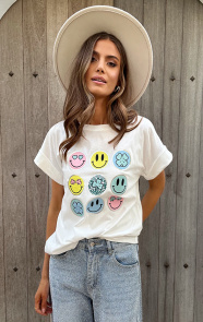 The Musthaves T-Shirt Smiley Print Ecru