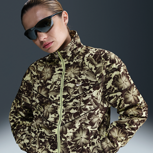 Nike Sportswear Windrunner ruimvallend geweven damesjack met uv-bescherming, print en rits over de hele lengte - Geel