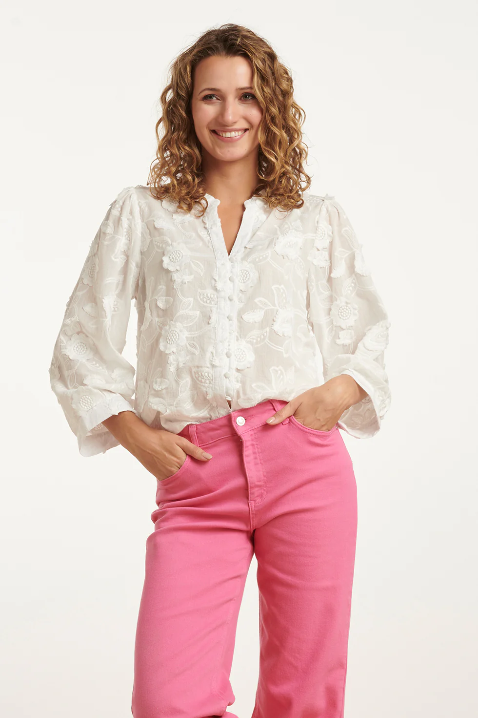 Smashed Lemon 25138 witte 3d bloemenblouse