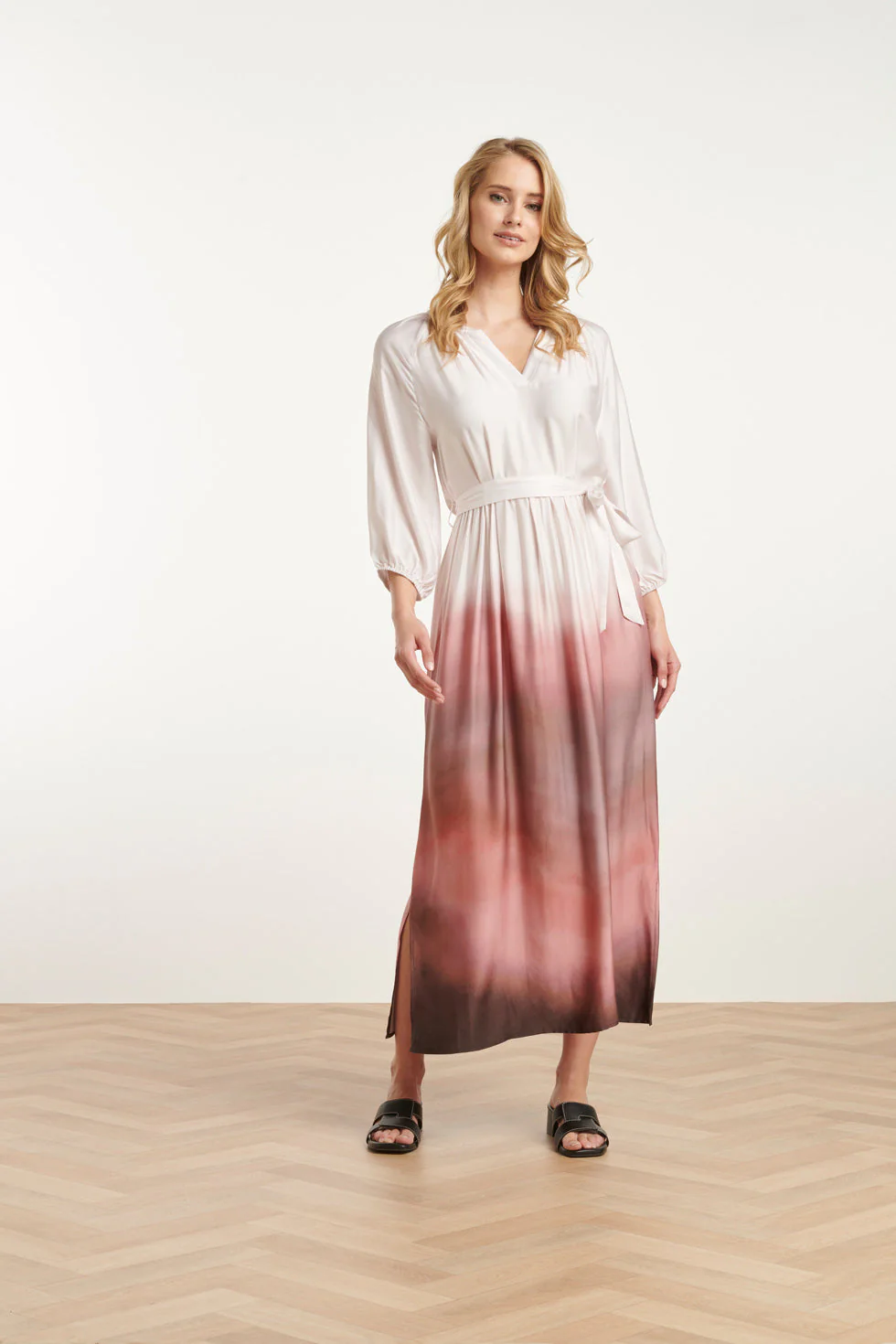 Smashed Lemon 25021 maxi jurk met vintage roze en mauve ombre print