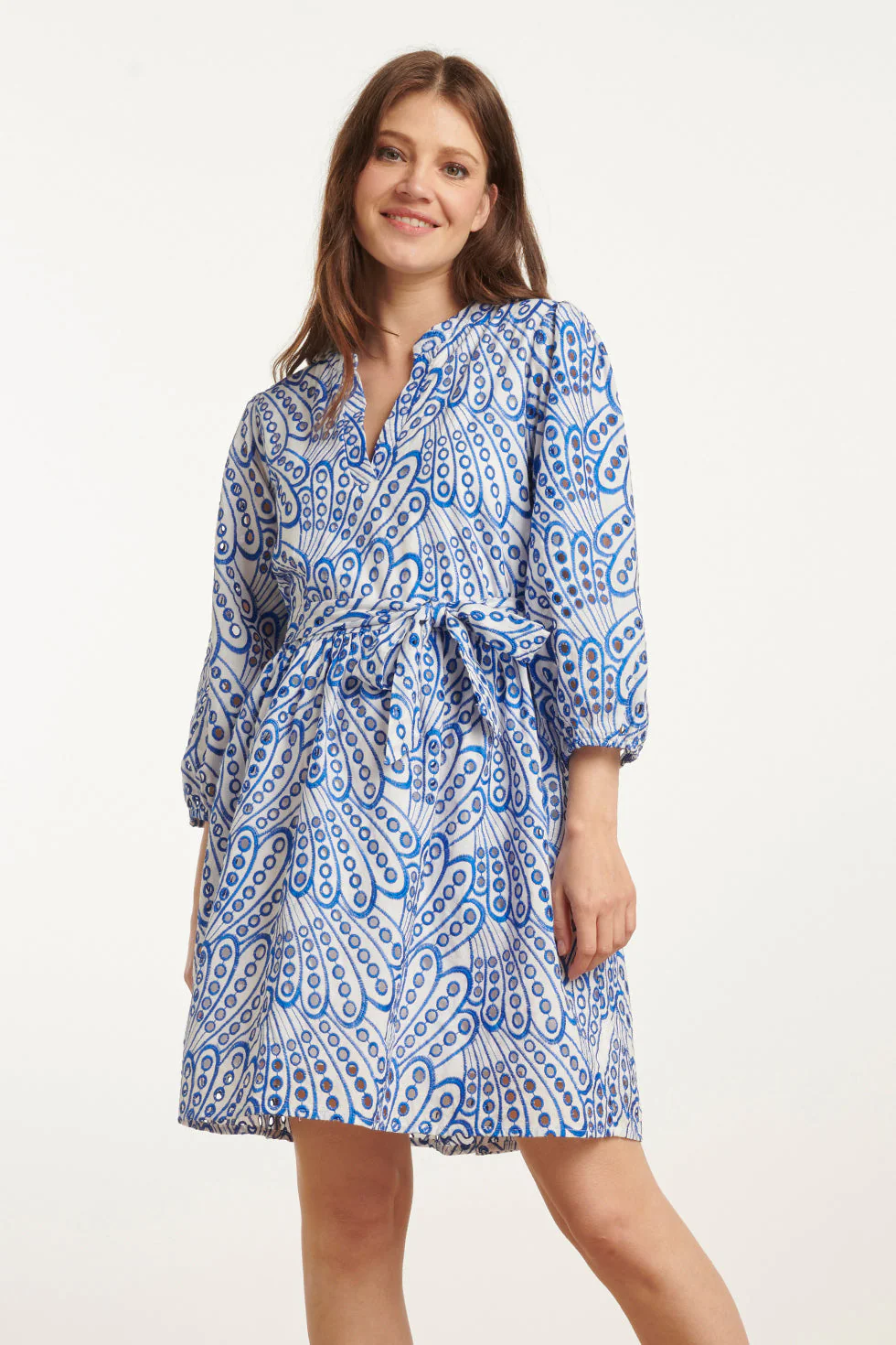 Smashed Lemon 25135 cobaltblauwe broderie anglaise jurk