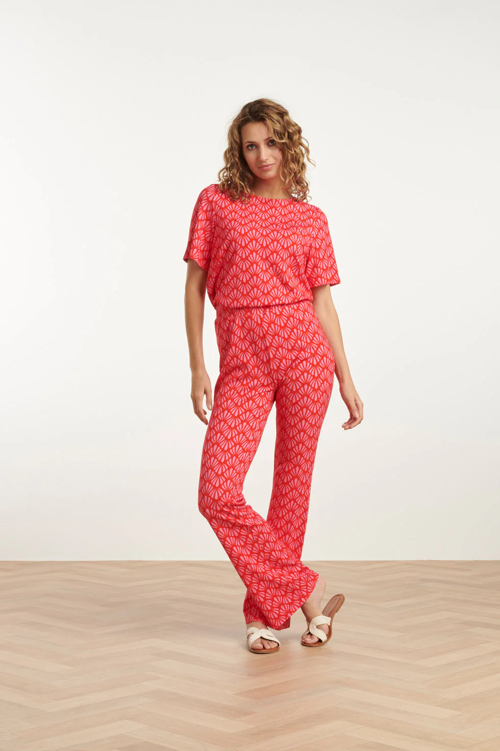 Smashed Lemon 25041 flared leggings met roze en rode schelpenprint