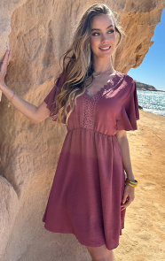 Jurkjes Open Back Lace Jurk Dust Roze