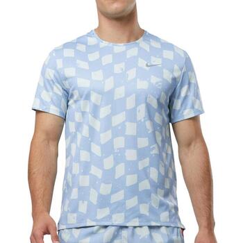 Nike T-shirt  -