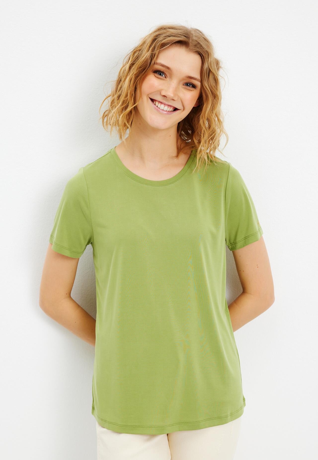 IN FRONT NINA T-SHIRT 14312 630 (Apple Green 630)