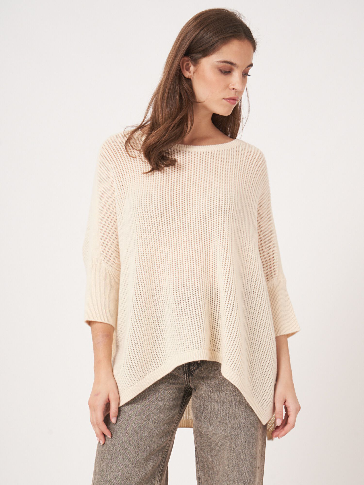 REPEAT cashmere Lichte cashmere ajour poncho-trui