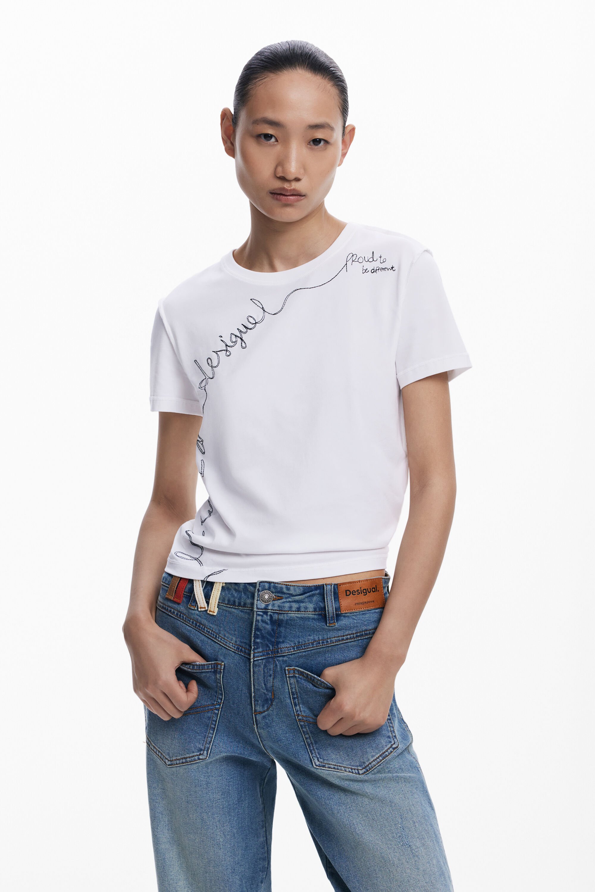 Desigual T-shirt met geborduurde zin - WHITE