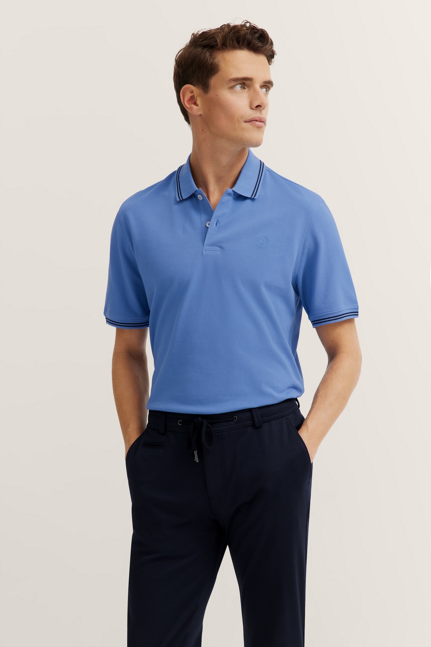 Bugatti Poloshirt met contraststrepen en borstborduursel