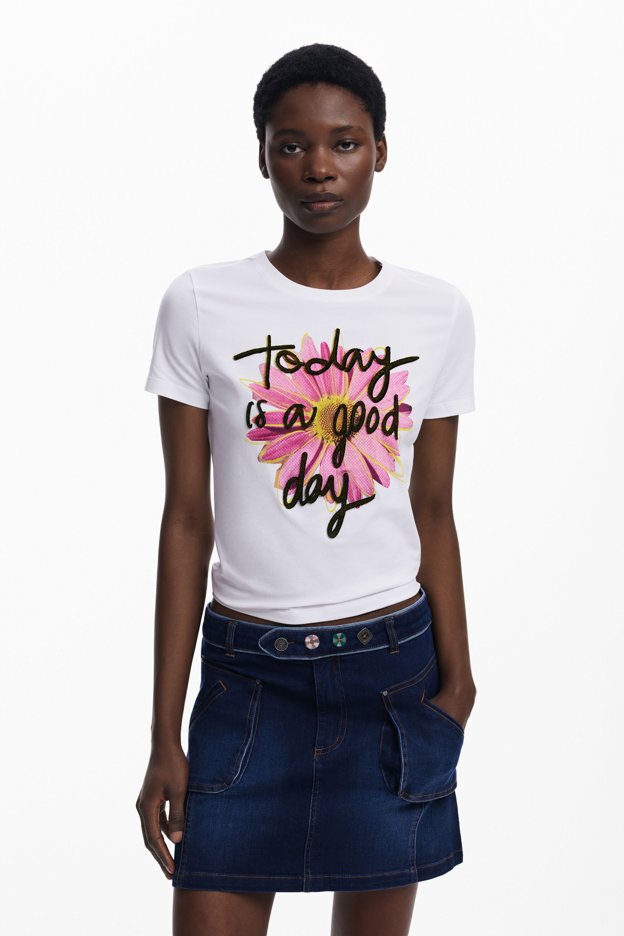 Desigual T-shirt met korte mouwen en bloem - WHITE