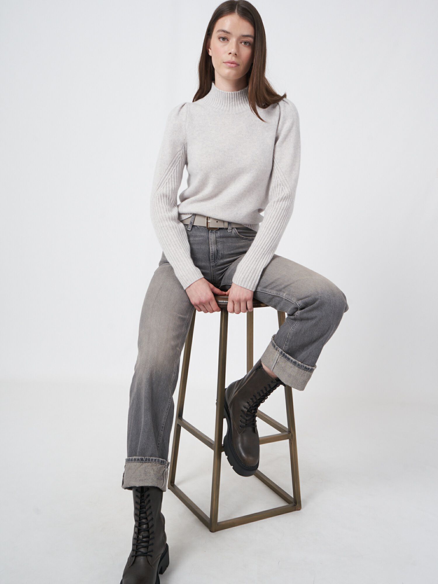 REPEAT cashmere cashmere sweater met schouderdetail