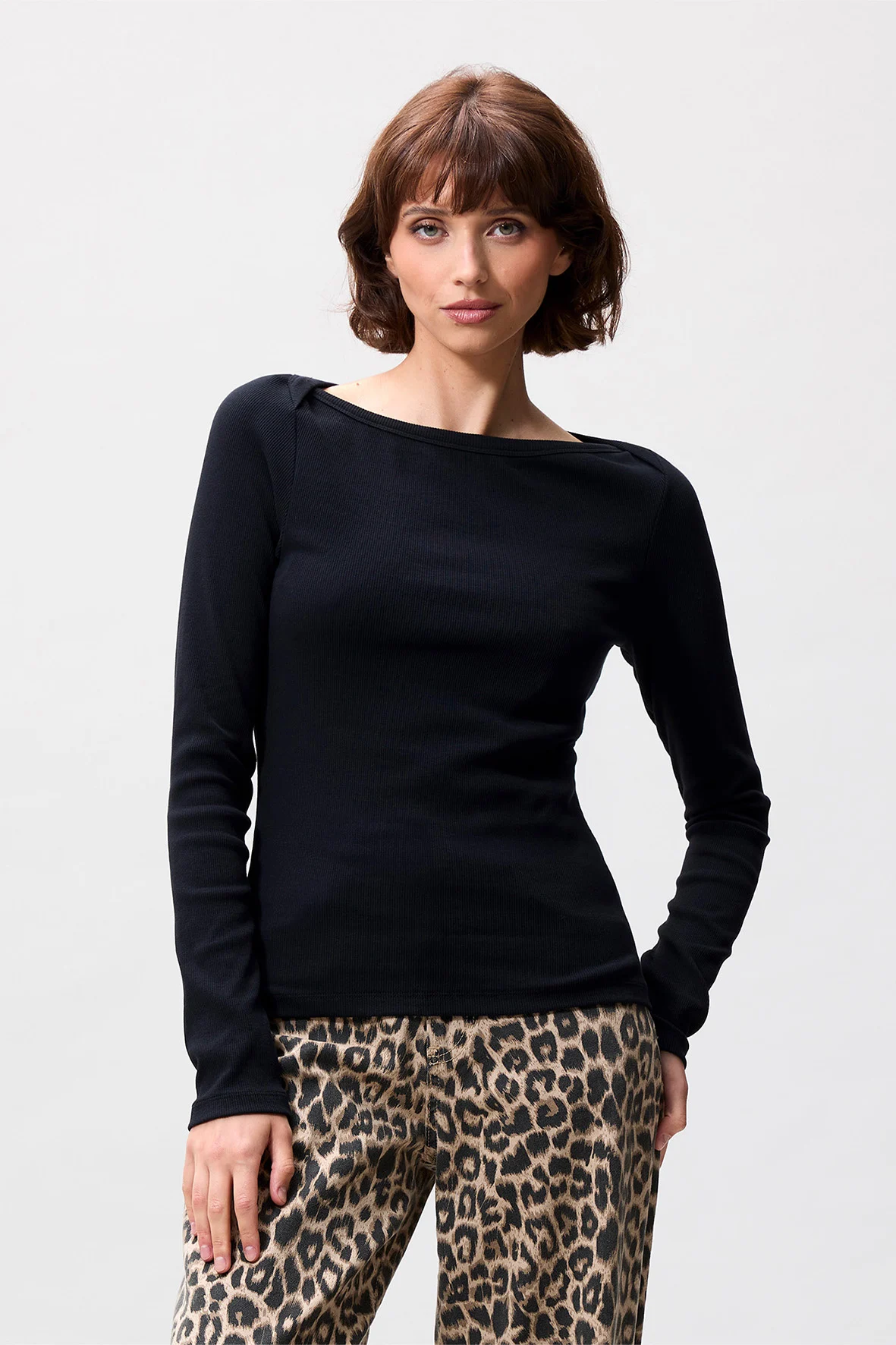 Catwalk Junkie 2504020406 boatneck rib long sleeve