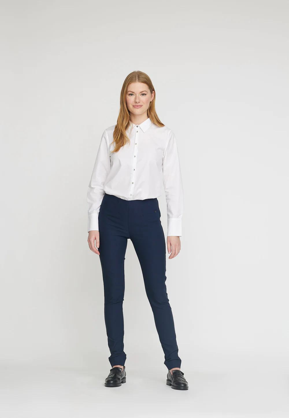 LAURIE Damen vegan Hose Vicky Slim Ml Marineblau