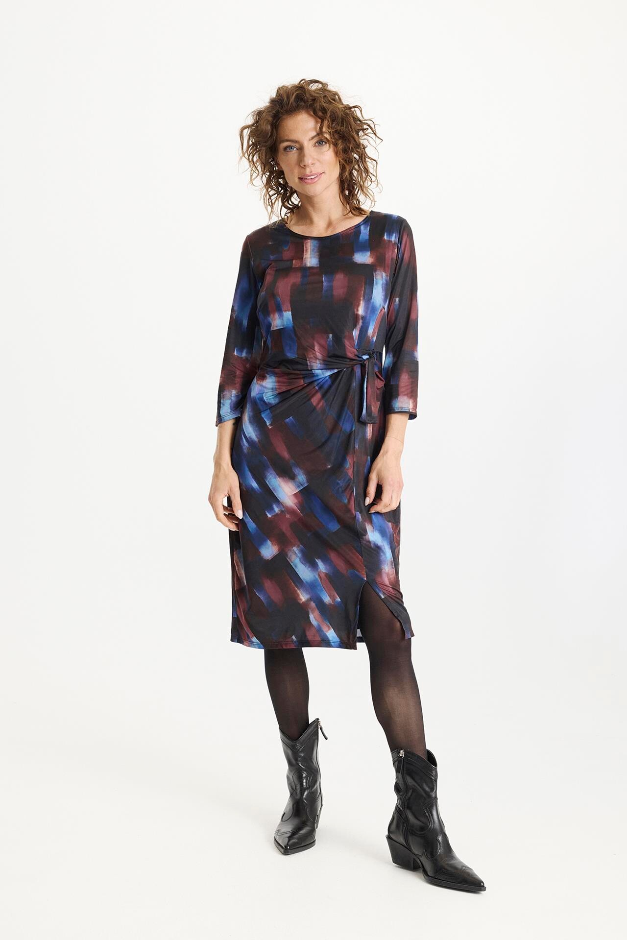 IN FRONT ROSY DRESS 16870 516 (Multi Blue 516)