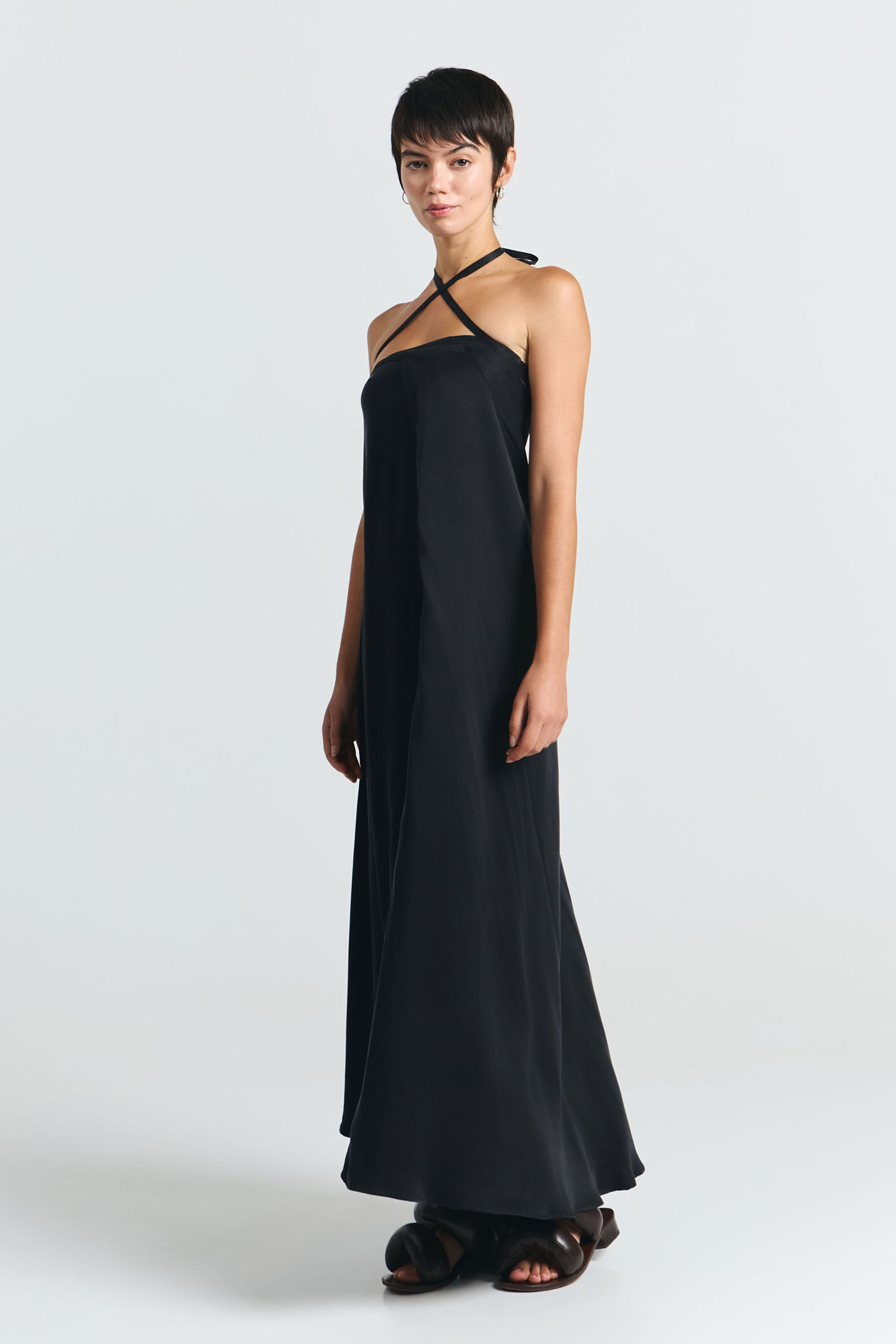 SUITE13LAB Damen vegan Kleid Multiposition Lang Schwarz