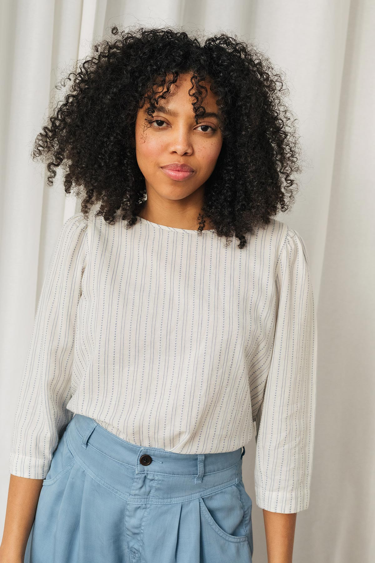 TWOTHIRDS Damen vegan Bluse Hana Blau Gestreift