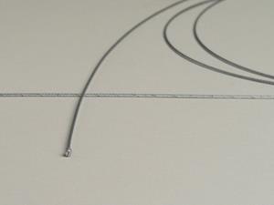 BGM ORIGINAL Zug universeel innenØ=1,2mm x 2500mm, Nippel Ø=3,0mm x 3mm verwendet als gaskabel geflochten