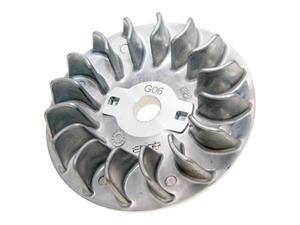 RMS Halfpoulie / koelvin voor Aprilia, Derbi, Gilera, Piaggio, Vespa 250, 300cc 4-Takt