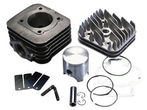 Polini Cilinderkit  Gietijzer Sport 70cc 47mm voor Piaggio AC