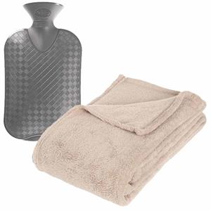 Atmosphera Fleece deken/plaid Licht Beige 125 x 150 cm en een warmwater kruik 2 liter -