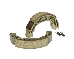RMS Remblokset 140x25mm voor Trommelrem voor Aprilia 50 Scarabeo, Piaggio 50 Fly, Liberty, Vespa 50 Primavera