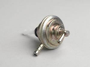 BGM ORIGINAL Benzinekraan BGM Originele Gilera Runner 125 (ZAPM07000, ZAPM24000, ZAPM24100, ZAPM24200), Gilera Runner 180 (ZAPM08000), Gilera Runner 200 (ZAPM24...