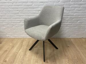 Industrielemeubelshop Eetkamerstoel Richard met armleuning taupe