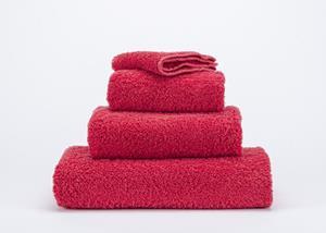 Abyss & Habidecor Super Pile Handdoek 55x100 579 viva magenta