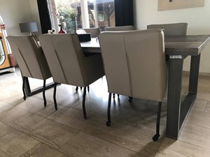 SHOPX HUISCOLLECTIE Set van 6 leren eetkamerstoelen - met armleuning en wieltjes - bruin leer - Echt leer, Modern, ontdek de vele Leersoorten en Kleuren bij ShopX