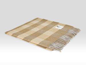 Mcnutt of Donegal plaid lambswool 140x200 Aisling