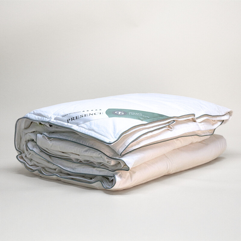 Presence Dekbed Gerecycled Dons 50% Eendendons 4 Seizoenen - 4 seizoenen - 200x220 cm (Tweepersoons) -  - 275 gr per m² (175 gr + 100 gr) -