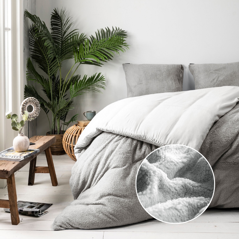 Fresh and Co Dekbedovertrek Teddy Lichtgrijs Effen 240x200 Cm Verwarmend  - 