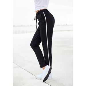 Bench. LASCANA Jogger Pants, mit sportlichen Seitenstreifen