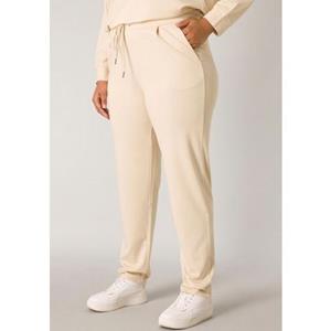 Base Level Curvy Sweatbroek BAS-YOANNA