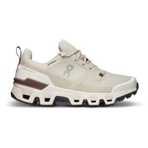 On  Women's Cloudwander Waterproof - Multisportschoenen, beige