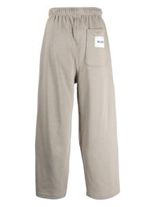 Izzue Trainingsbroek met logopatch - Bruin