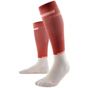 CEP THE RUN Compression V4 Damen Laufsocke red Gr. 